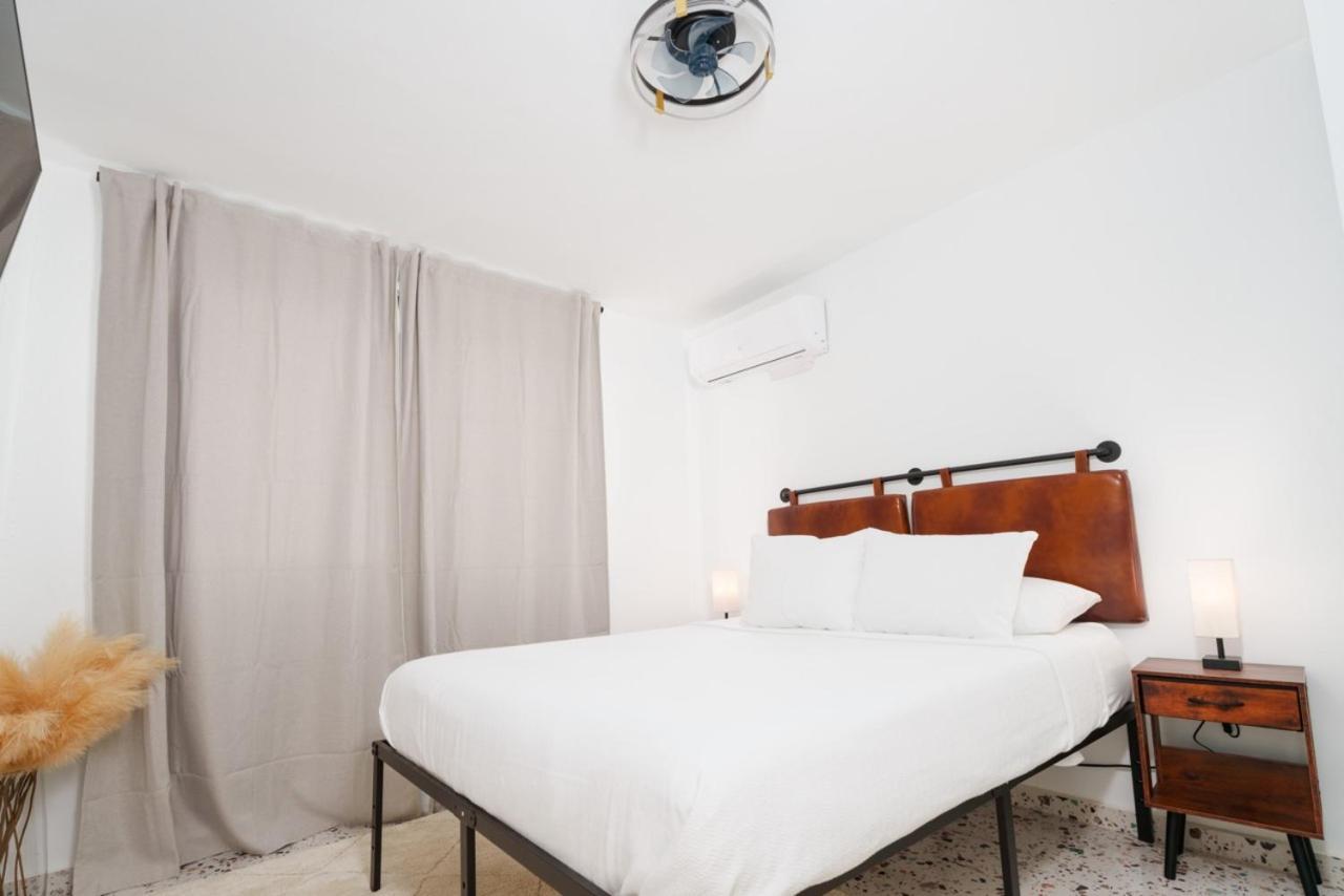 Garden Of Eden Hotel Brenas Room photo