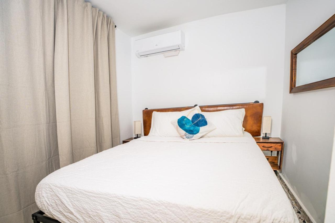 Garden Of Eden Hotel Brenas Room photo